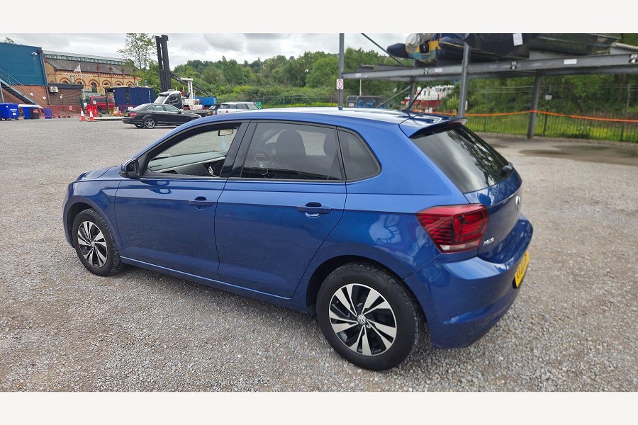 2020 Volkswagen Polo photo 10