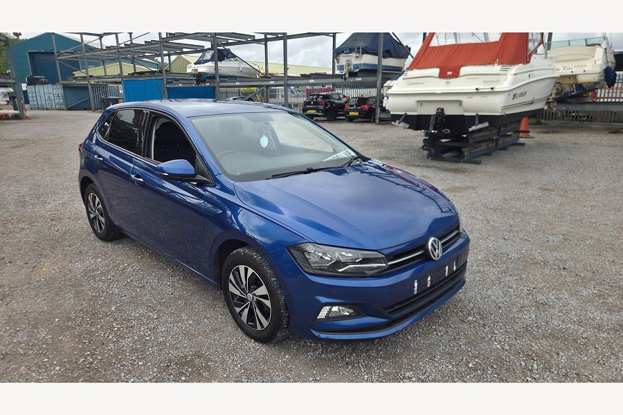 2020 Volkswagen Polo photo 3