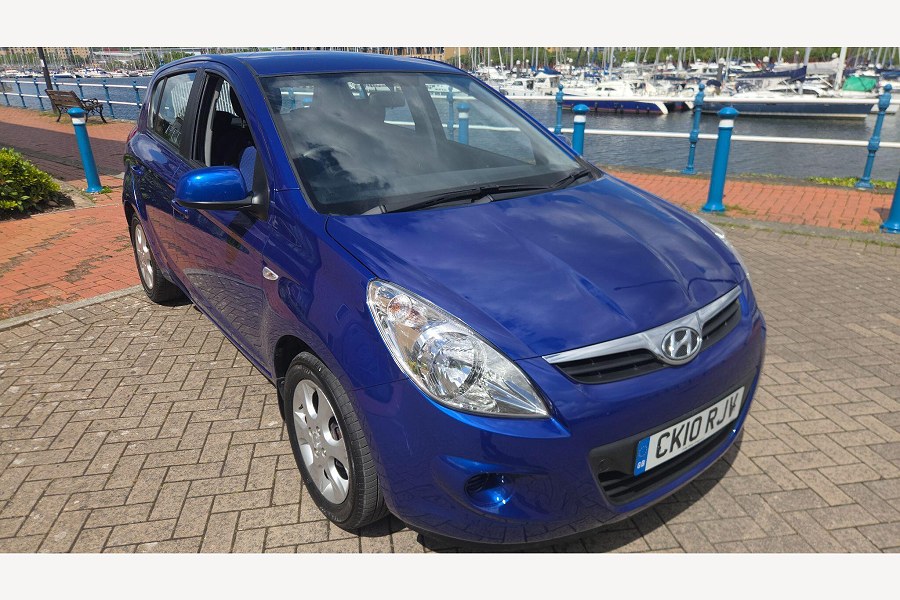2010 Hyundai i20 photo 4