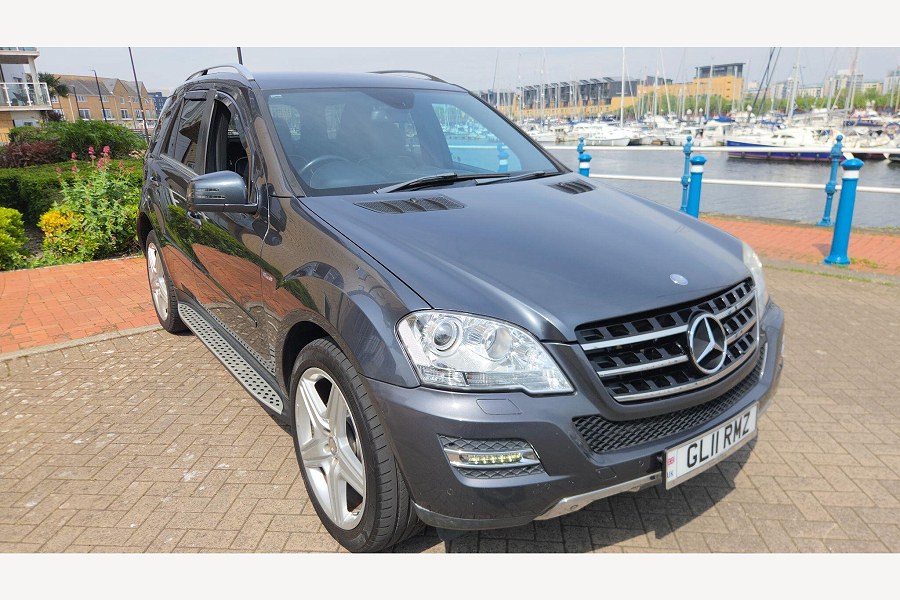 2011 Mercedes-Benz M Class photo 4