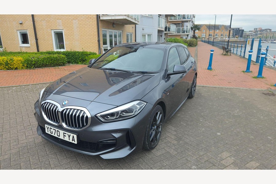 2020 BMW 1 Series photo 6