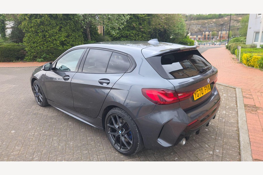 2020 BMW 1 Series photo 10