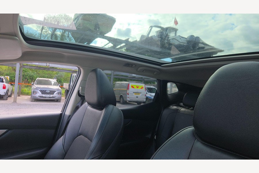 2020 Nissan Qashqai photo 14