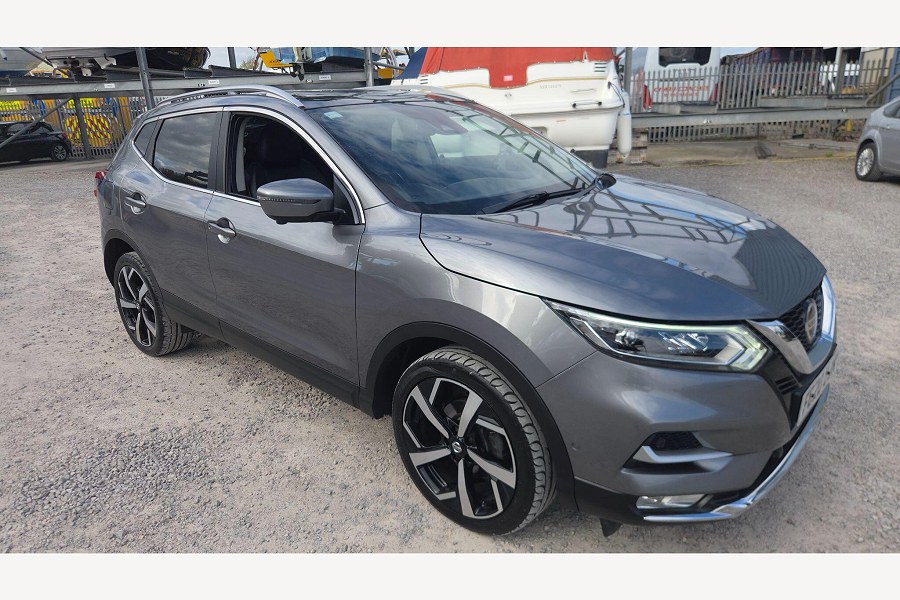 Nissan Qashqai photo 2