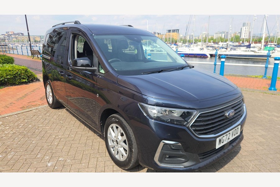 2022 Ford Tourneo Connect photo 3