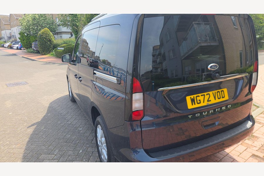 2022 Ford Tourneo Connect photo 8