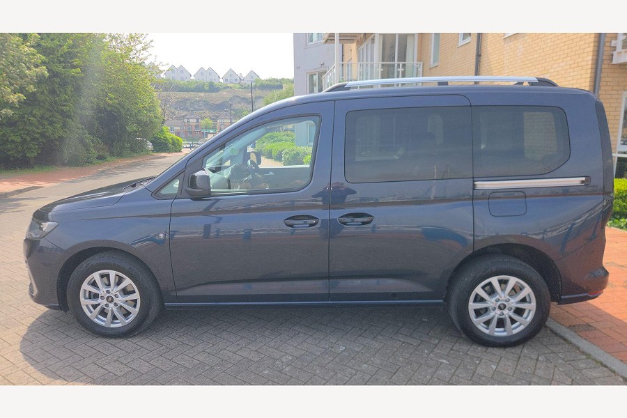 2022 Ford Tourneo Connect photo 9