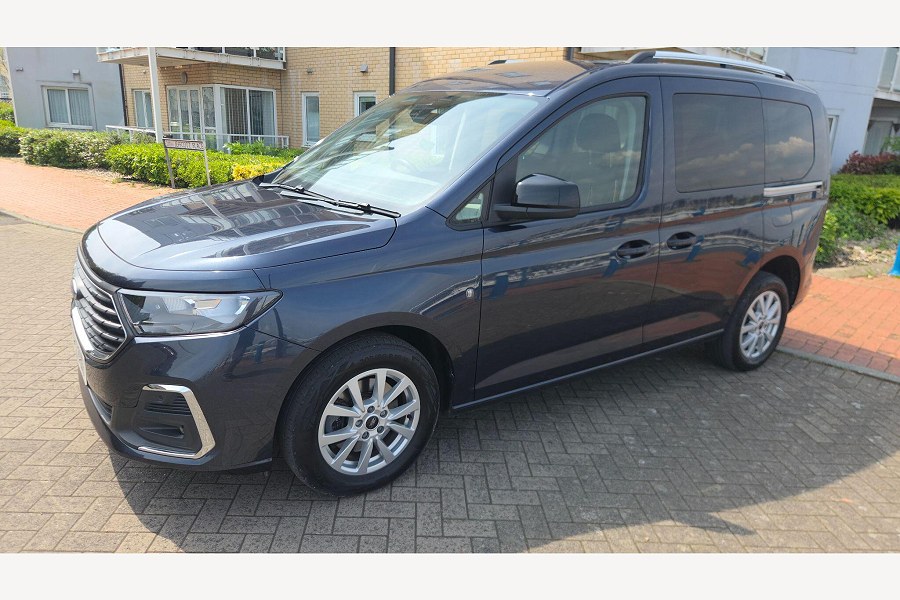 2022 Ford Tourneo Connect photo 6