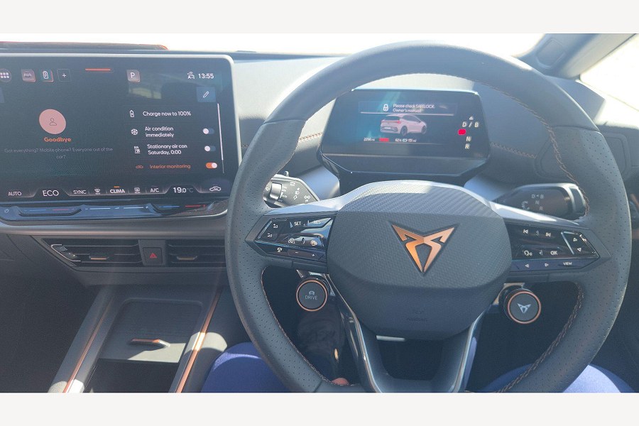 2025 CUPRA Born photo 14