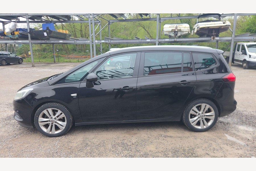2017 Vauxhall Zafira Tourer photo 9