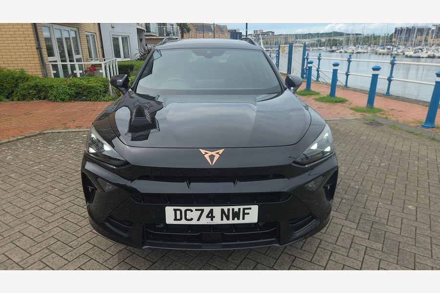 2025 CUPRA Formentor photo 4