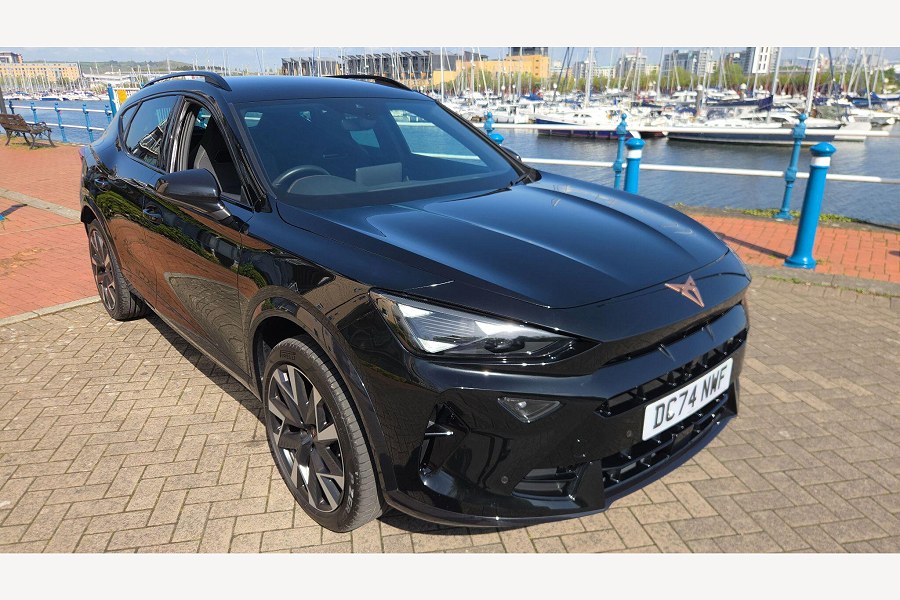 2025 CUPRA Formentor photo 5