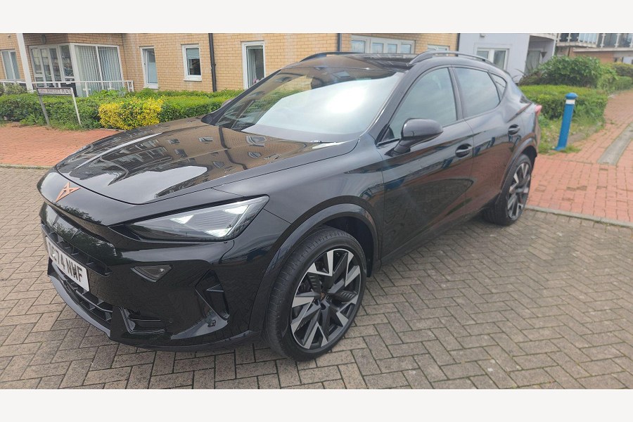 2025 CUPRA Formentor photo 9