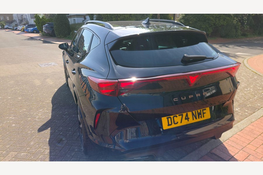 2025 CUPRA Formentor photo 12