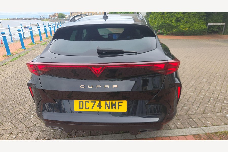 2025 CUPRA Formentor photo 10
