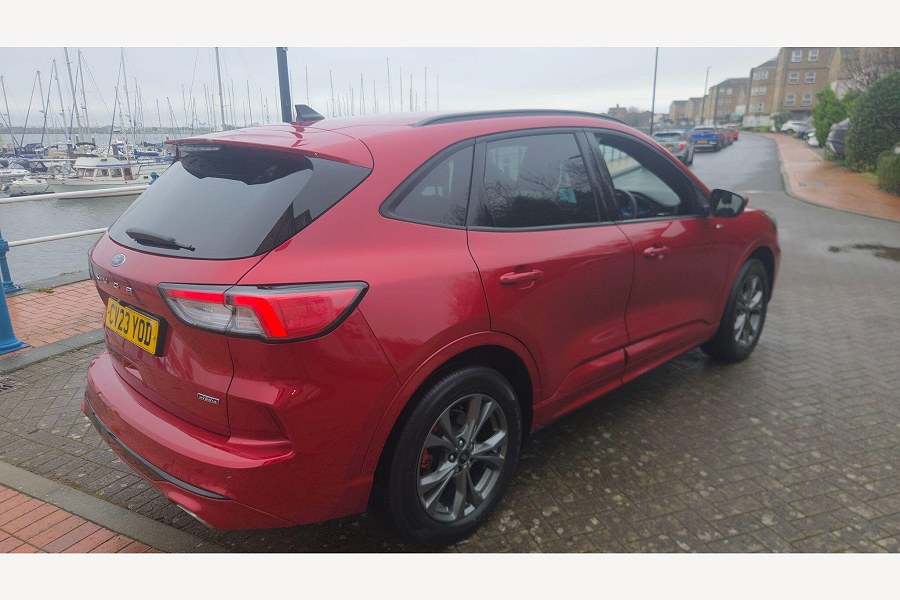 2023 Ford Kuga photo 13