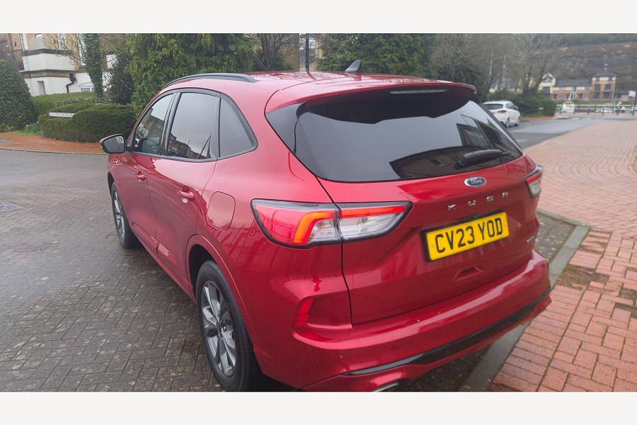 2023 Ford Kuga photo 9