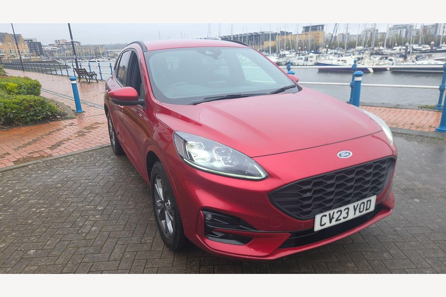 2023 Ford Kuga photo 4