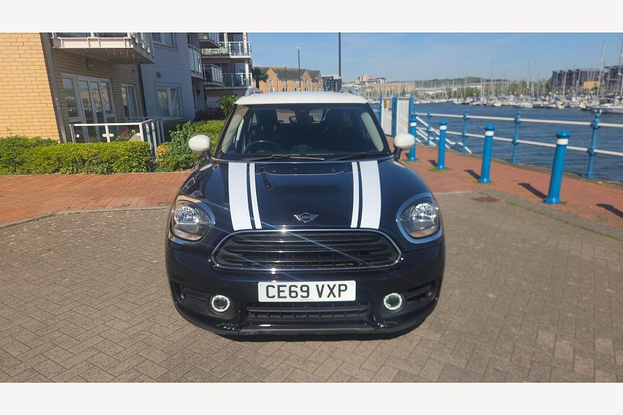 2019 MINI Countryman photo 7