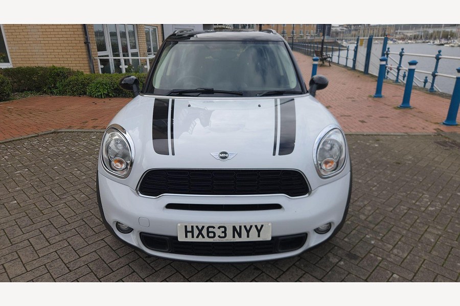 2013 MINI Countryman photo 5