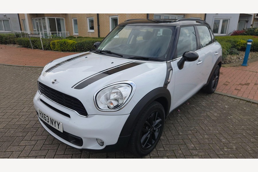 2013 MINI Countryman photo 7