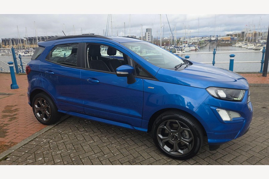 Ford EcoSport photo 2