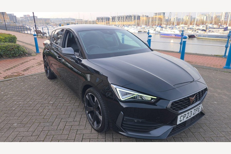 2023 CUPRA Leon photo 5