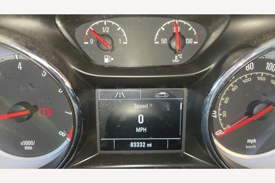 2016 Vauxhall Astra photo 12