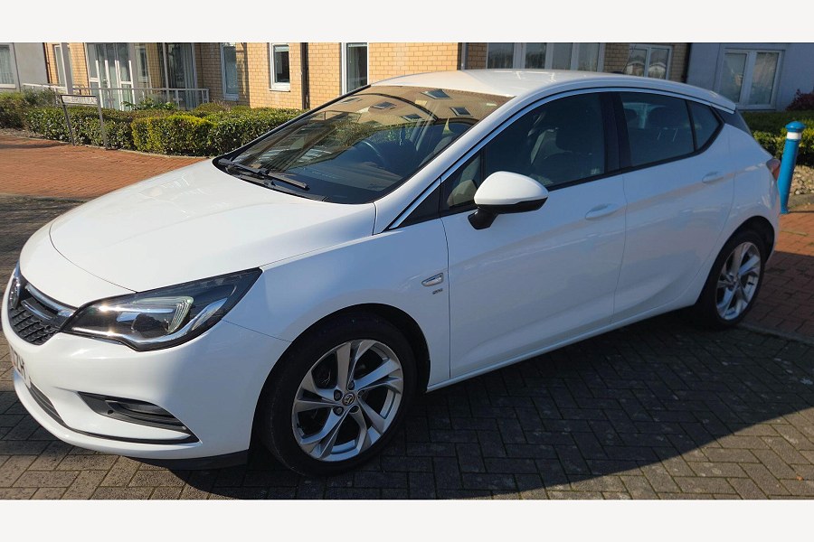 2016 Vauxhall Astra photo 5
