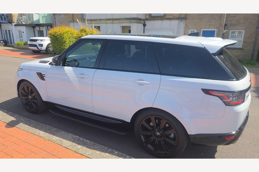 2020 Land Rover Range Rover Sport photo 5