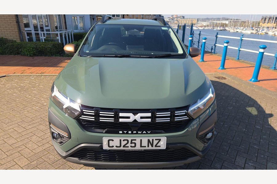 2025 Dacia Sandero Stepway photo 4