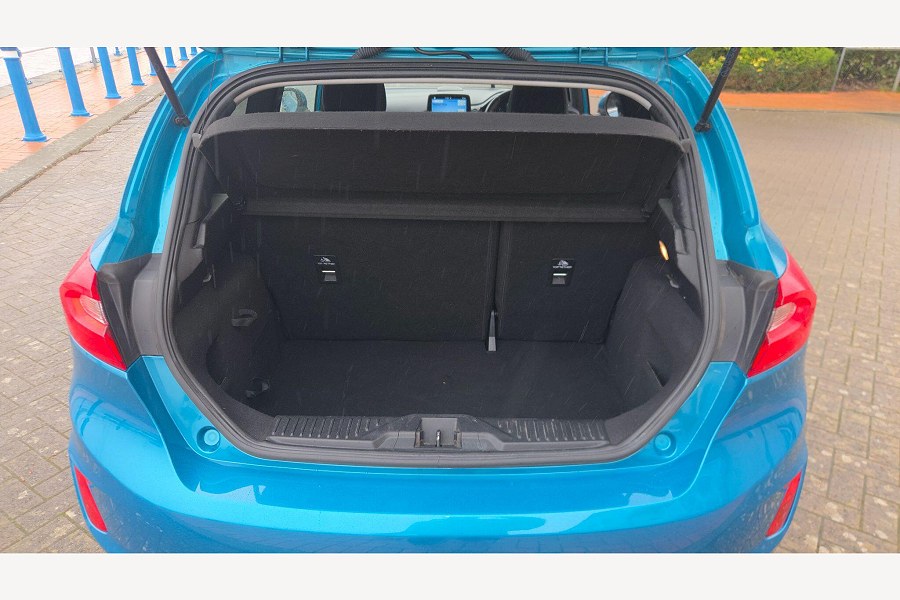 2018 Ford Fiesta photo 11