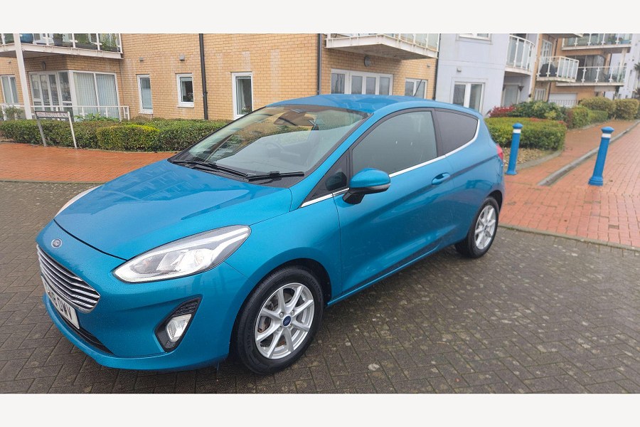 2018 Ford Fiesta photo 6
