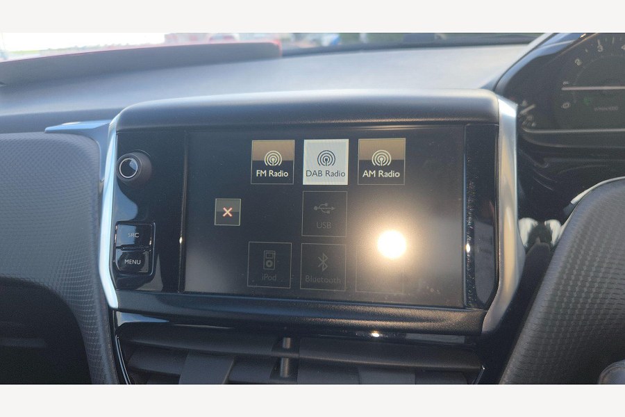 2016 Peugeot 2008 photo 14