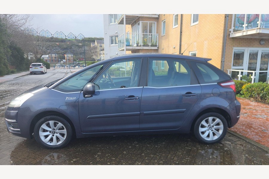 2011 Citroen C4 Picasso photo 9