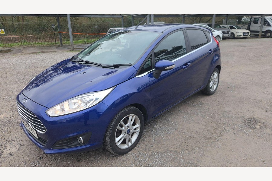 2014 Ford Fiesta photo 6