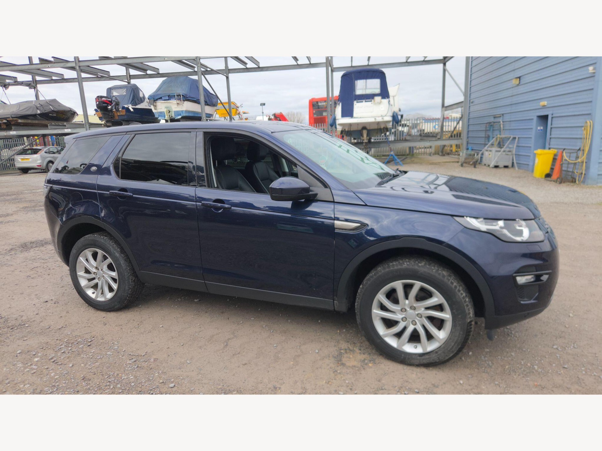 2016 Land Rover Discovery Sport 2.0 TD4 SE Tech 4WD Euro 6 (s/s) 5dr for sale at JRP Automotive