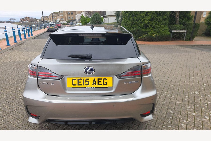 2015 Lexus CT photo 9