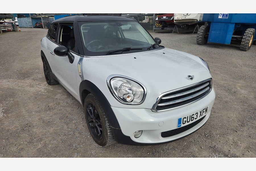 2013 MINI Paceman photo 4