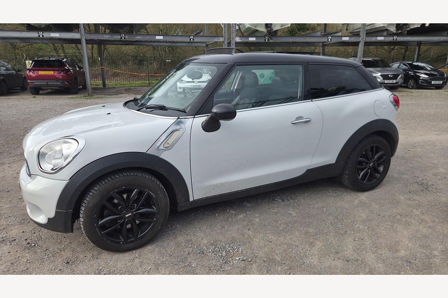 2013 MINI Paceman photo 9