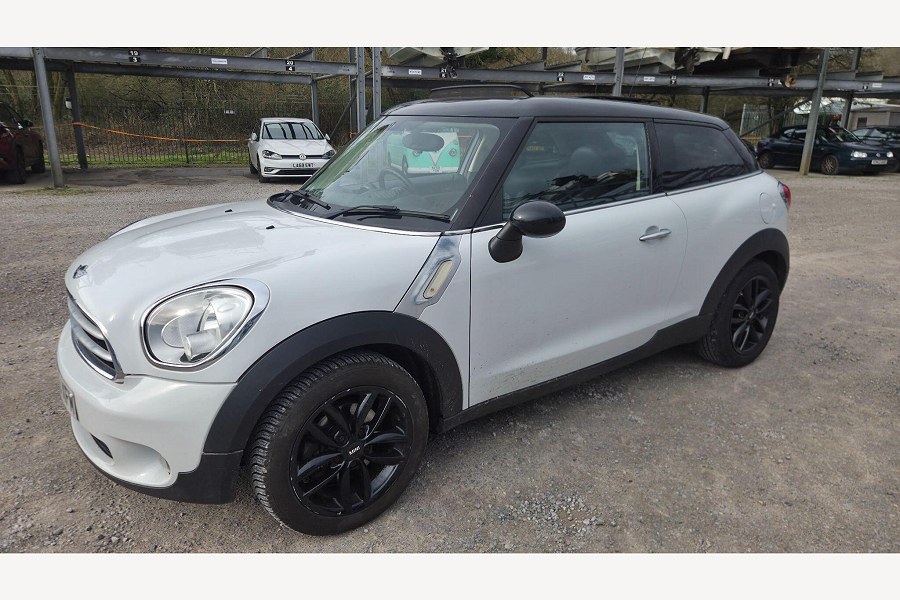 2013 MINI Paceman photo 8