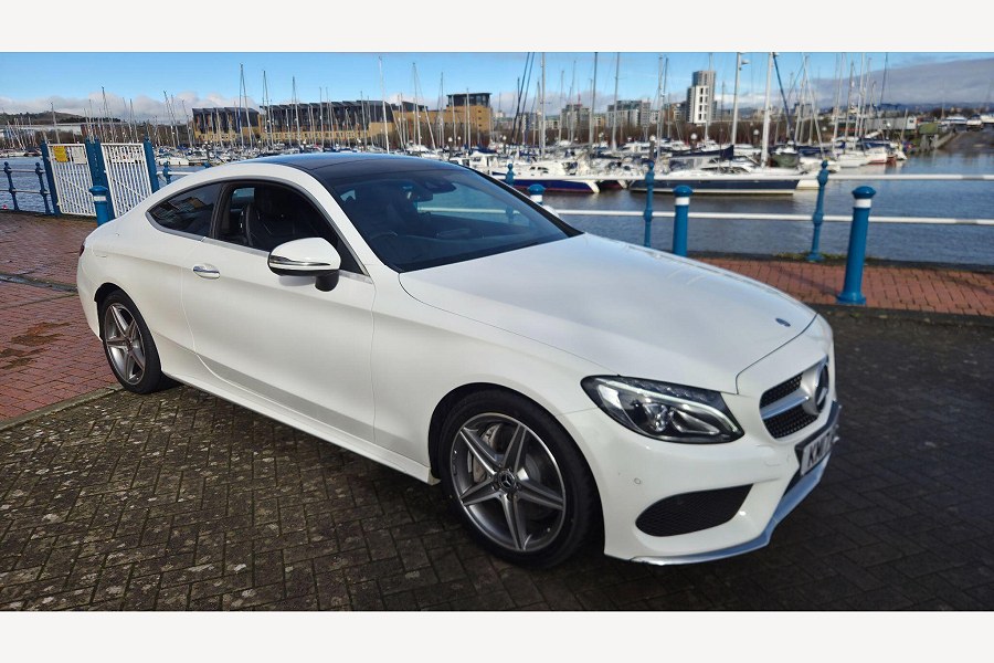 2017 Mercedes-Benz C Class photo 5