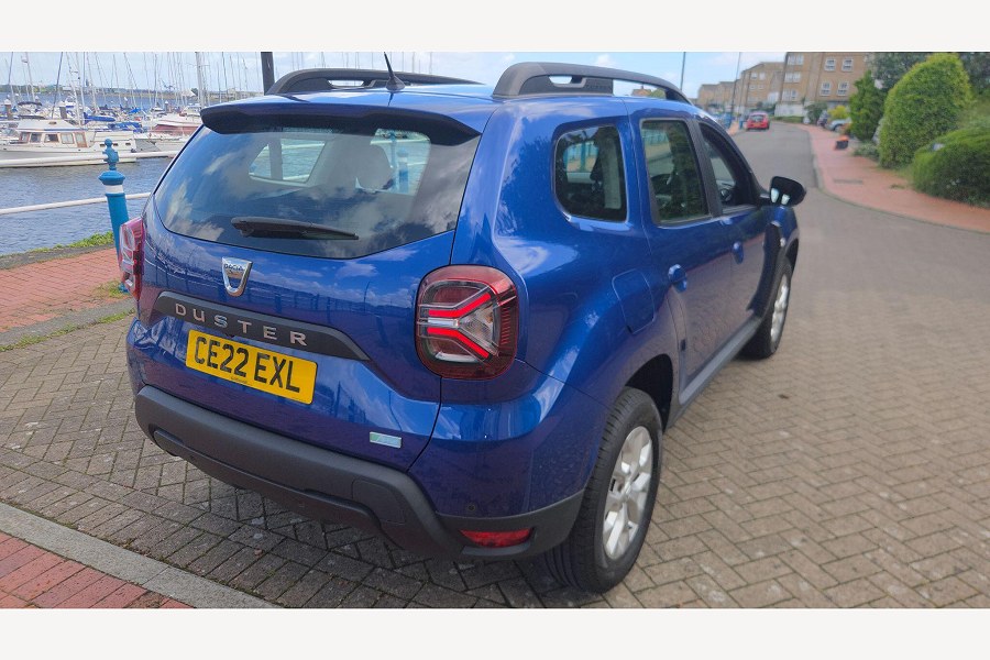 2022 Dacia Duster photo 13