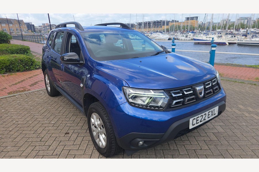 2022 Dacia Duster photo 3