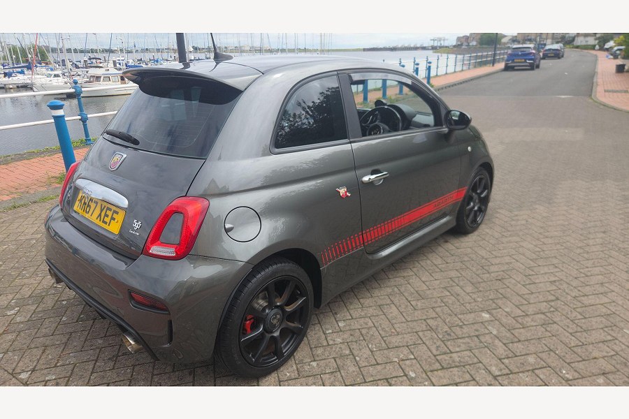 2017 Abarth 595 photo 11