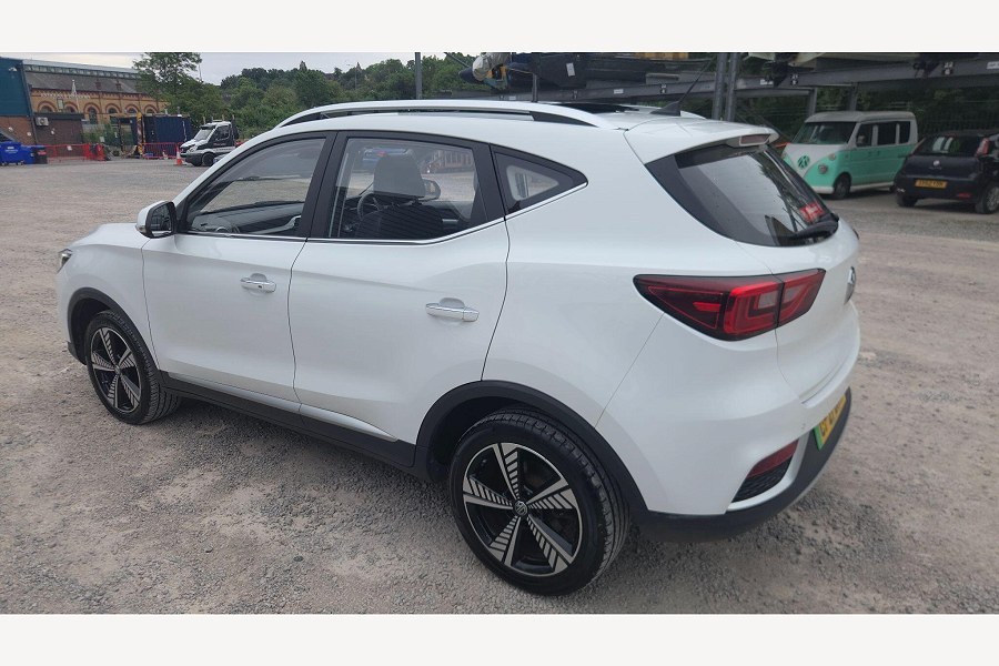 2021 MG MG ZS photo 8