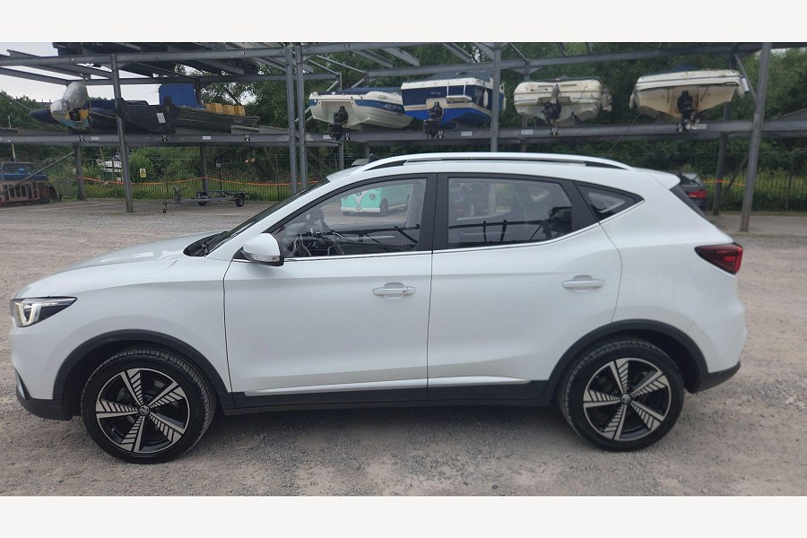 2021 MG MG ZS photo 9