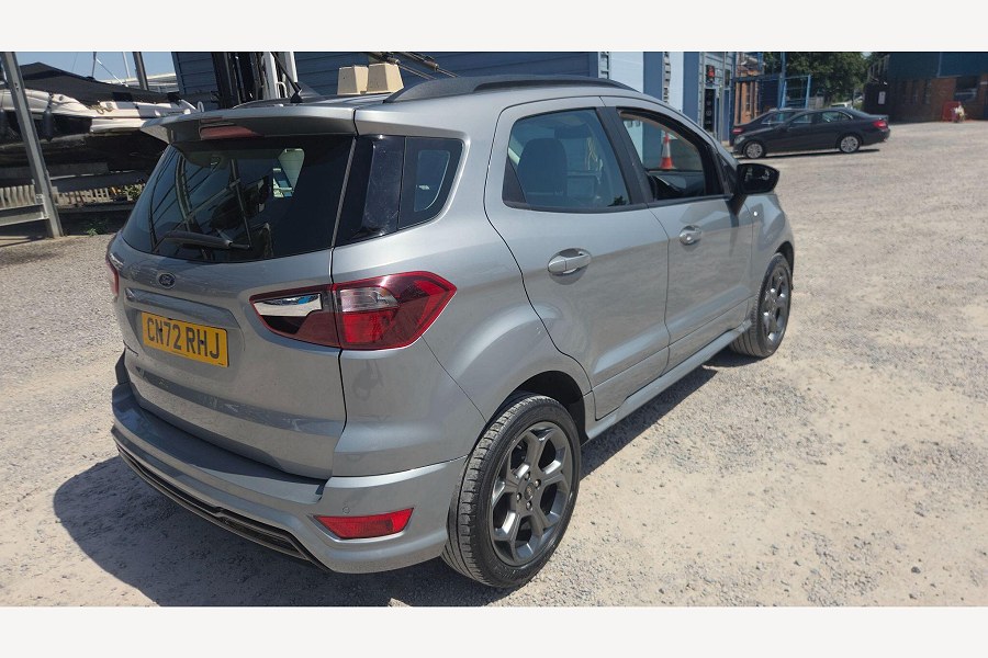 2022 Ford EcoSport photo 13