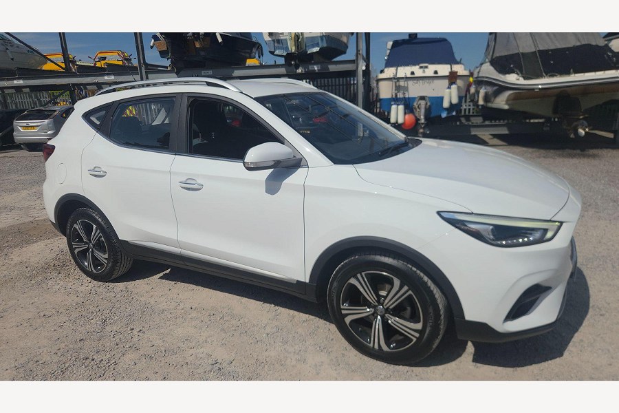 2021 MG MG ZS photo 1