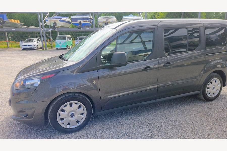 2019 Ford Grand Tourneo Connect photo 8